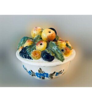 Made in Italy Capodimonte Covered Dish Ceramic 6" x 5"